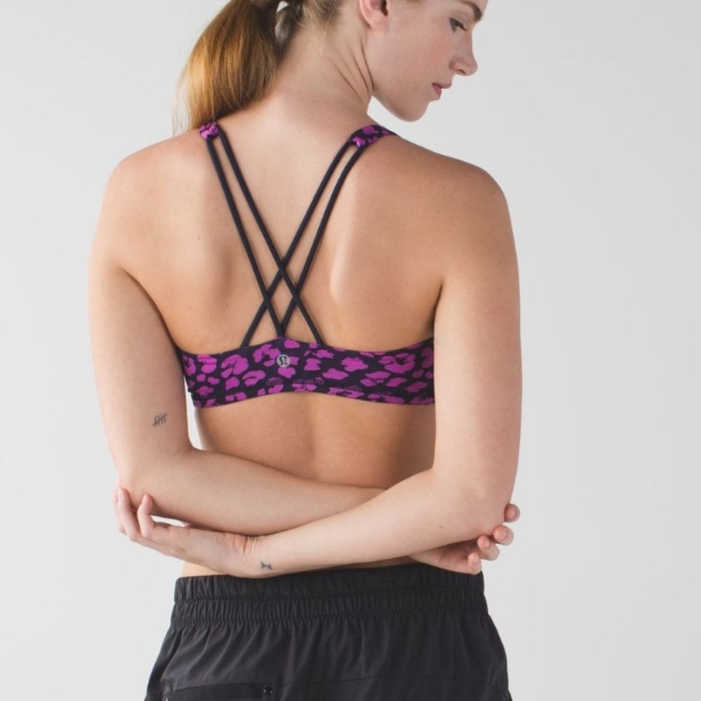 Lululemon Free To Be Bra